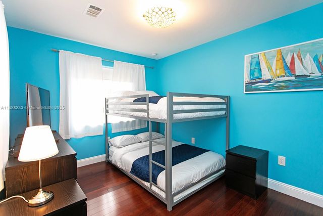 809 S 17th Ave, Hollywood, FL 33020