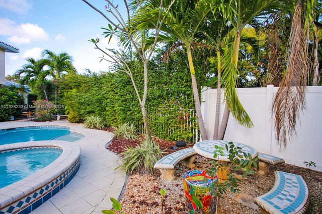 809 S 17th Ave, Hollywood, FL 33020