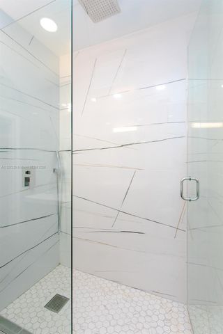 809 S 17th Ave, Hollywood, FL 33020