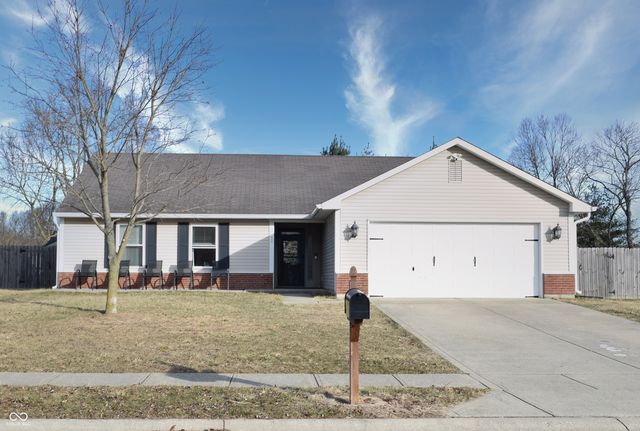 413 E New York Street, Fortville, IN 46040