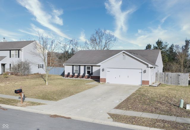 413 E New York Street, Fortville, IN 46040