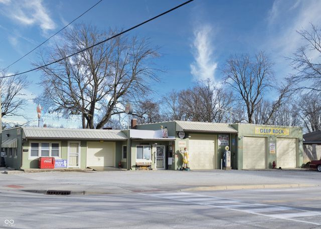 413 E New York Street, Fortville, IN 46040