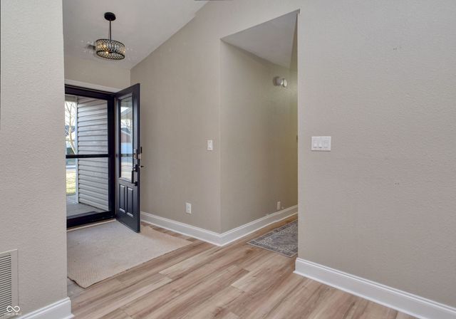 413 E New York Street, Fortville, IN 46040