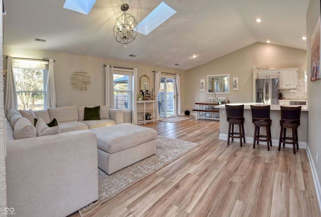 413 E New York Street, Fortville, IN 46040