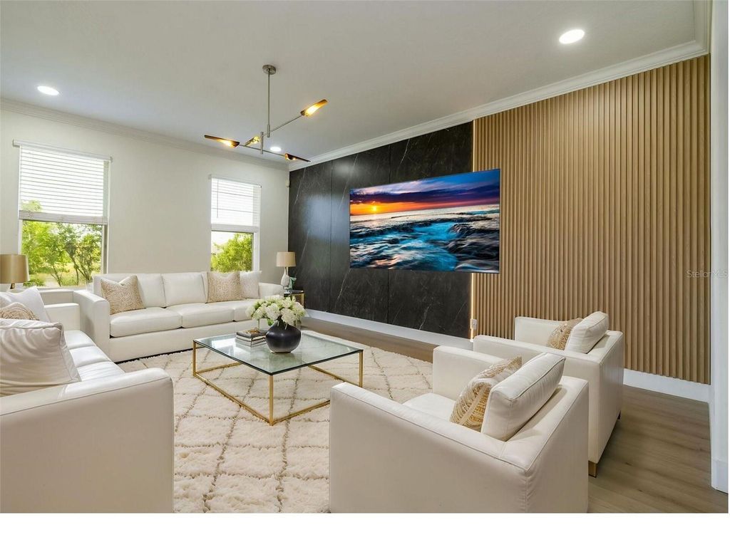 Image 13 of property listing at 5131 MILLENNIA GREEN DRIVE, Orlando, FL 32811