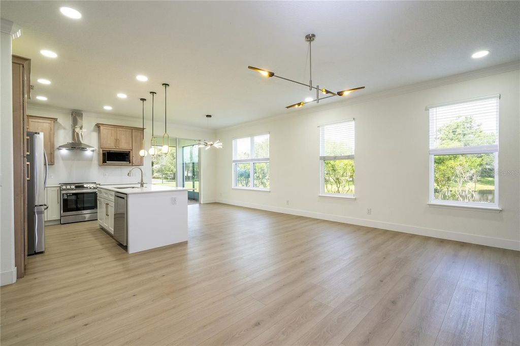 Image 14 of property listing at 5131 MILLENNIA GREEN DRIVE, Orlando, FL 32811