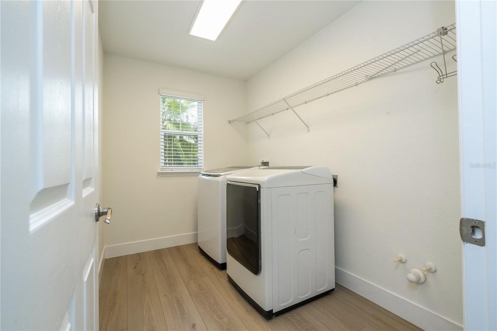 Image 25 of property listing at 5131 MILLENNIA GREEN DRIVE, Orlando, FL 32811