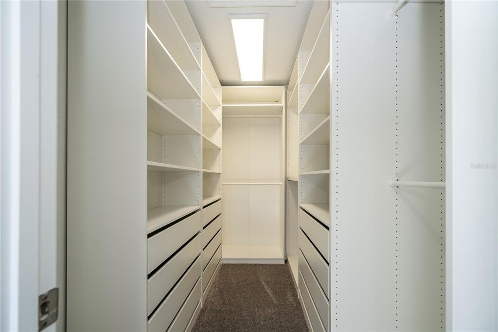 Image 32 of property listing at 5131 MILLENNIA GREEN DRIVE, Orlando, FL 32811