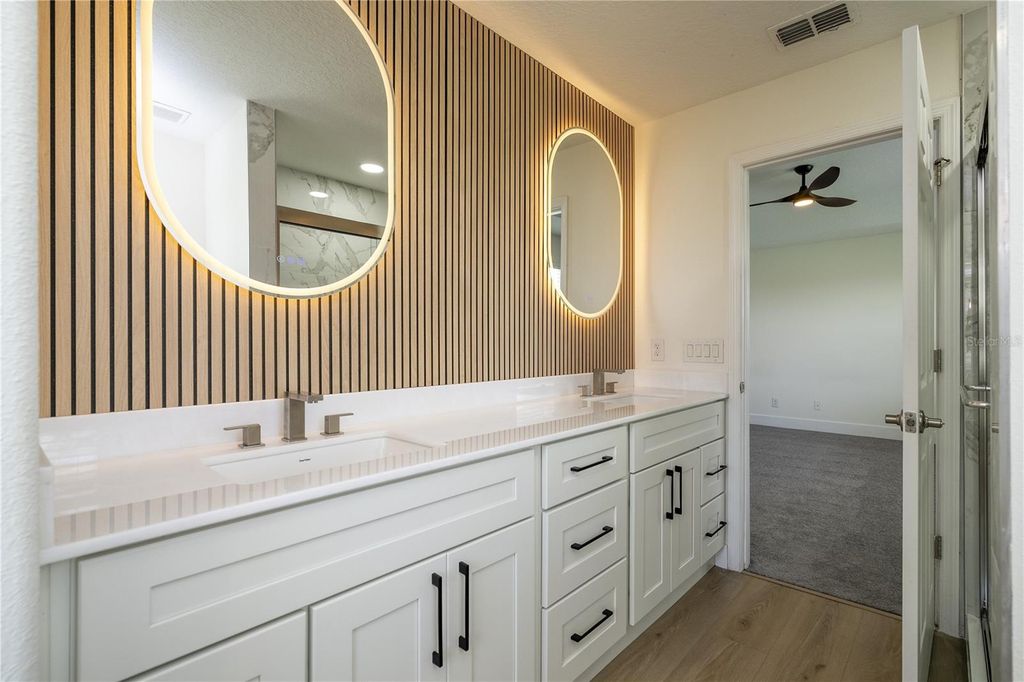 Image 39 of property listing at 5131 MILLENNIA GREEN DRIVE, Orlando, FL 32811