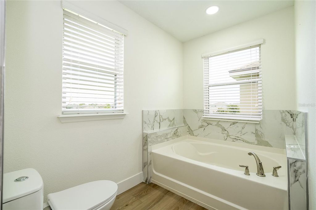Image 40 of property listing at 5131 MILLENNIA GREEN DRIVE, Orlando, FL 32811