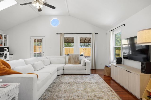 8804 Peppergrass CV, Austin, TX 78745