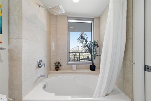 322 Karen Avenue 1802, Las Vegas, NV 89109