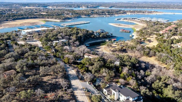 16146 Clara Van ST, Lakeway, TX 78734