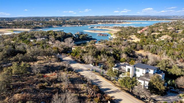 16146 Clara Van ST, Lakeway, TX 78734
