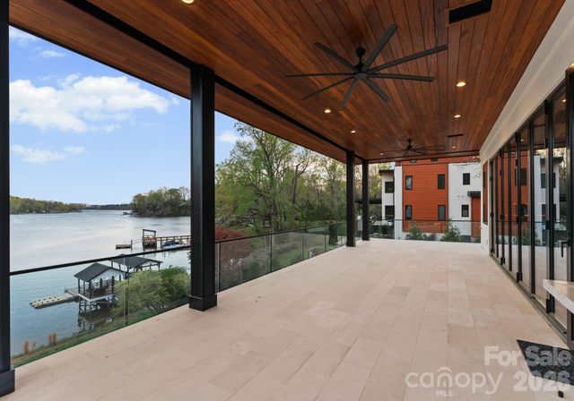 6000 Midsomer Road, Charlotte, NC 28214