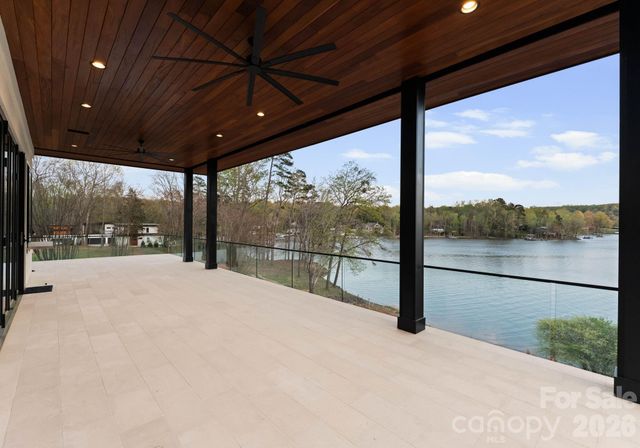 6000 Midsomer Road, Charlotte, NC 28214