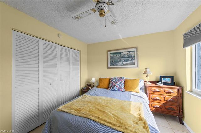 256 Palm DR # 1, Naples, FL 34112