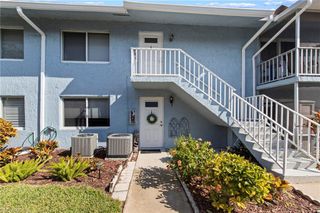 256 Palm DR # 1, Naples, FL 34112