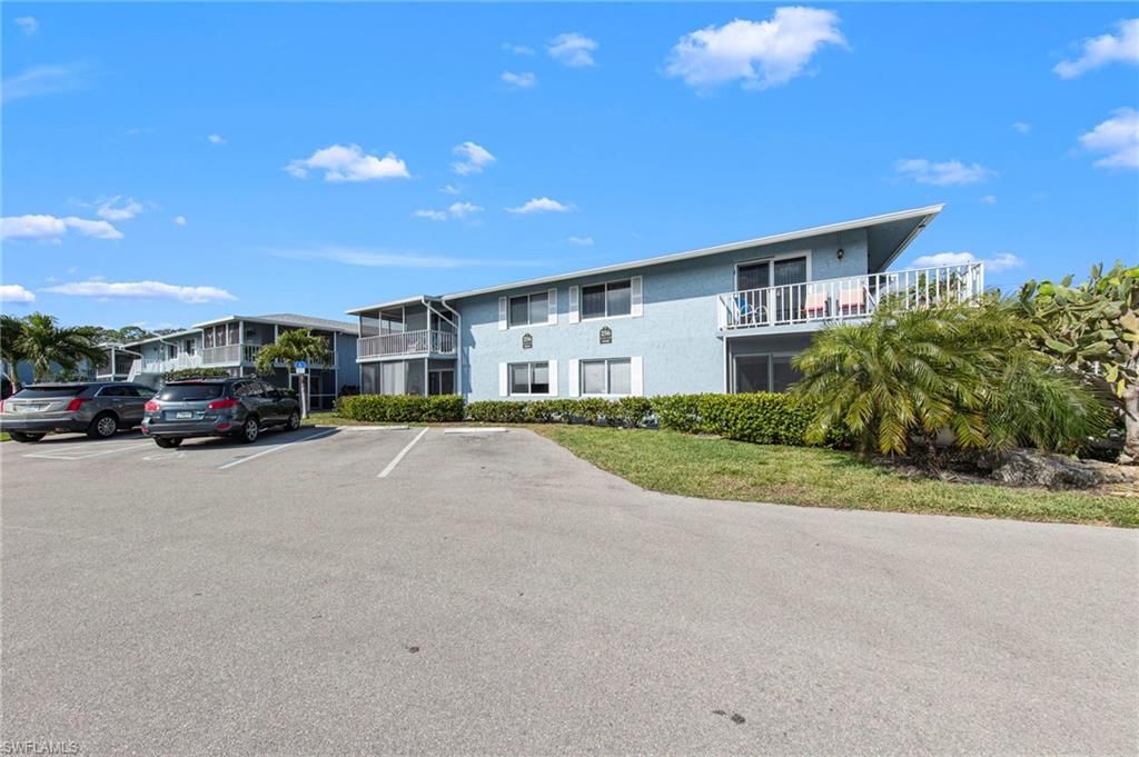 256 Palm DR 1, NAPLES, FL 34112 — photo 2