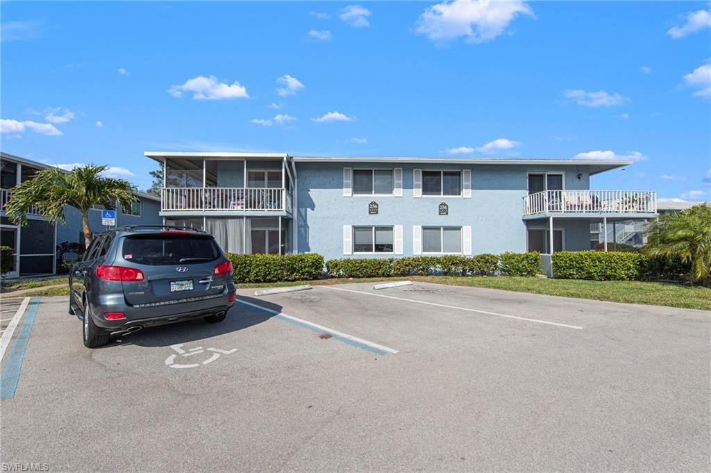 256 Palm DR 1, NAPLES, FL 34112 — photo 3