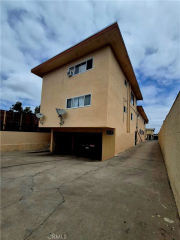 1714 W 144th Street, Gardena, CA 90247