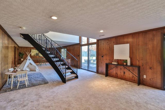 7889 Ironwood Way, Beckett Ridge, OH 45069