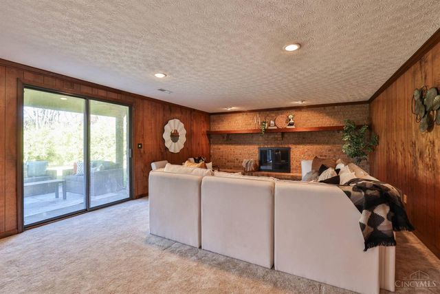 7889 Ironwood Way, Beckett Ridge, OH 45069