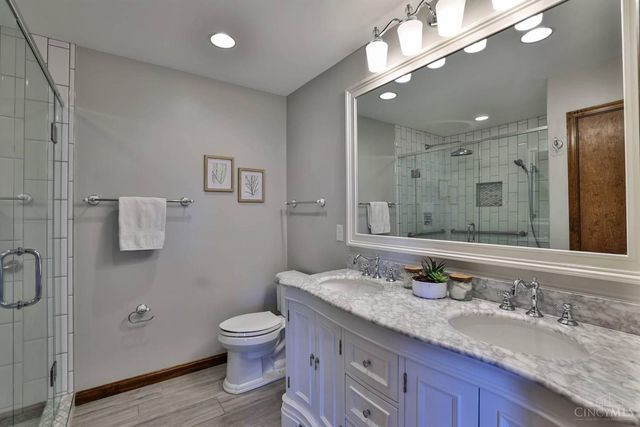 7889 Ironwood Way, Beckett Ridge, OH 45069