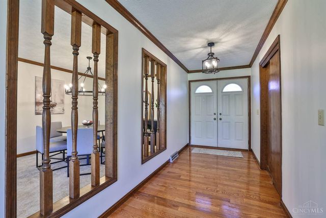 7889 Ironwood Way, Beckett Ridge, OH 45069