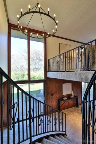 7889 Ironwood Way, Beckett Ridge, OH 45069