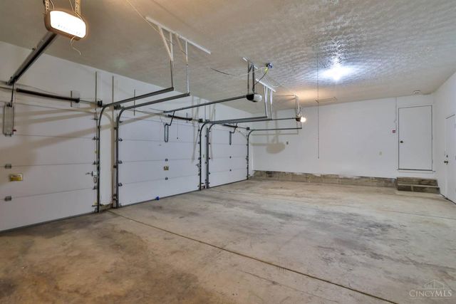 7889 Ironwood Way, Beckett Ridge, OH 45069