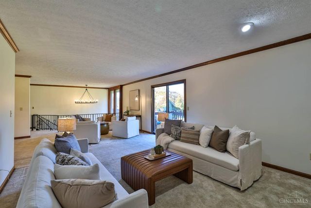 7889 Ironwood Way, Beckett Ridge, OH 45069