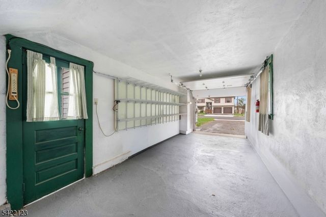 612 Laurel Ave, Roselle Park Boro, NJ 07204