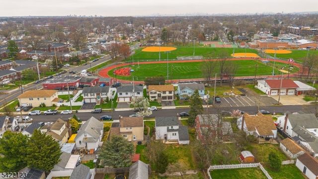 612 Laurel Ave, Roselle Park Boro, NJ 07204