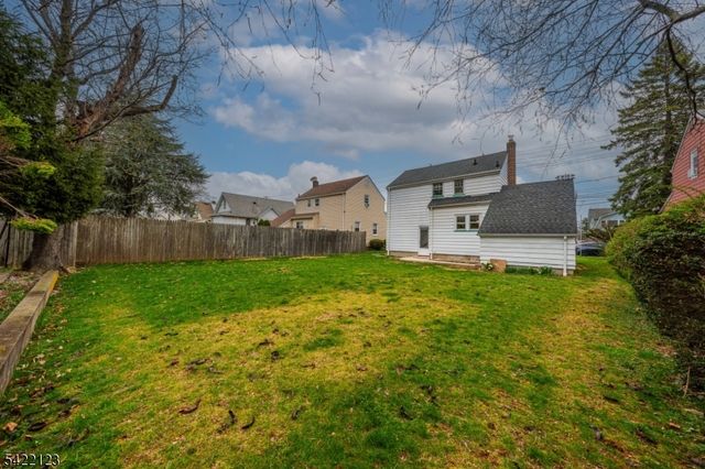 612 Laurel Ave, Roselle Park Boro, NJ 07204