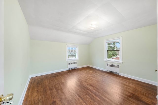 612 Laurel Ave, Roselle Park Boro, NJ 07204