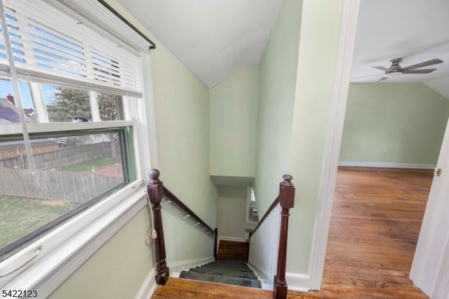 612 Laurel Ave, Roselle Park Boro, NJ 07204