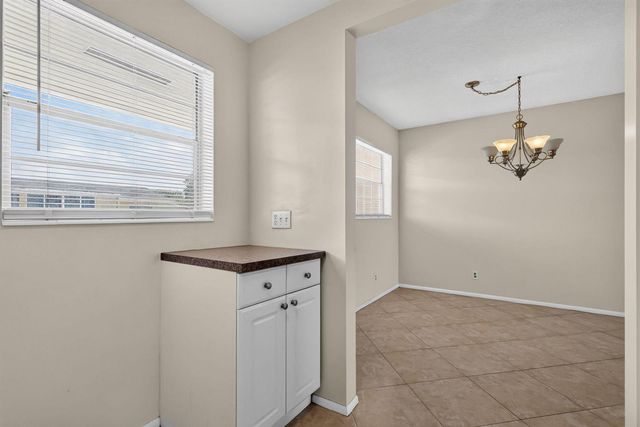 2182 NE 1st Way 202, Boynton Beach, FL 33435