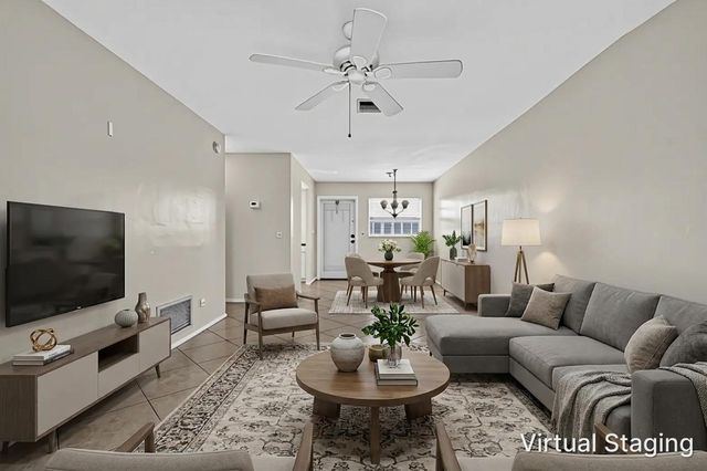 2182 NE 1st Way 202, Boynton Beach, FL 33435