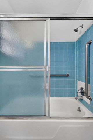 2182 NE 1st Way 202, Boynton Beach, FL 33435