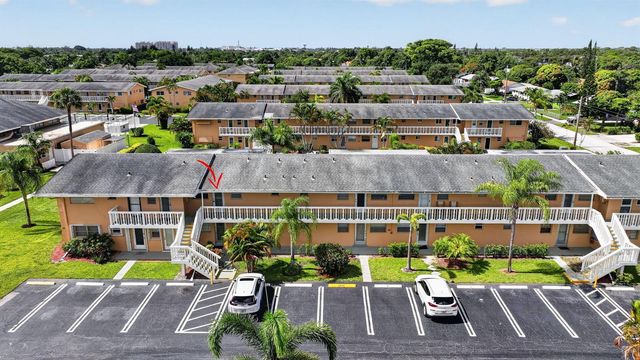 2182 NE 1st Way 202, Boynton Beach, FL 33435
