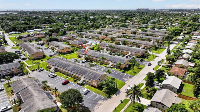 2182 NE 1st Way 202, Boynton Beach, FL 33435