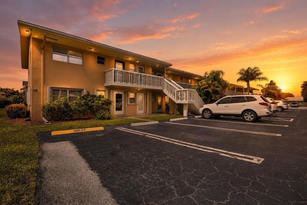 2182 NE 1st Way 202, Boynton Beach, FL 33435