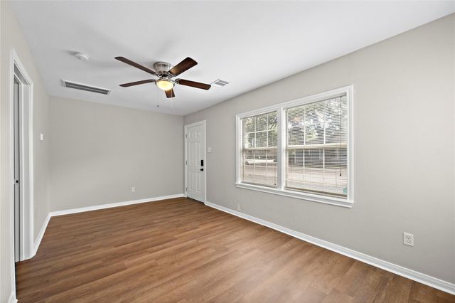 234 W 27th Street 2, Houston, TX 77008