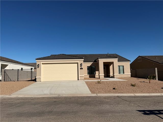 2201 E Hayden Way, Fort Mohave, AZ 86426