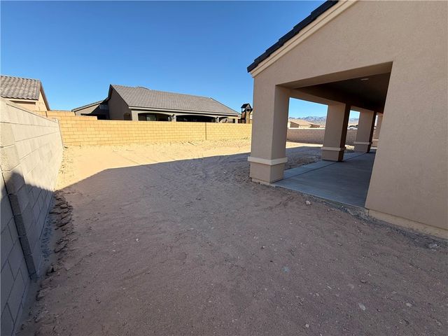 2201 E Hayden Way, Fort Mohave, AZ 86426