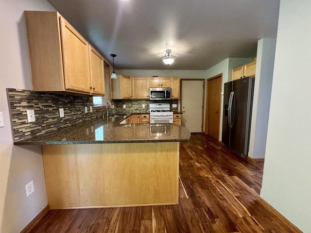 1129 Gils Way, Cross Plains, WI 53528