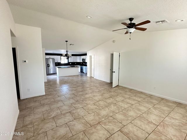 8807 W Catalina Drive, Phoenix, AZ 85037