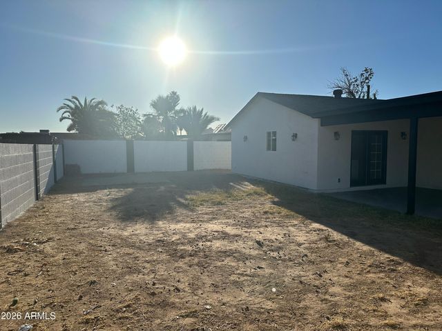 8807 W Catalina Drive, Phoenix, AZ 85037