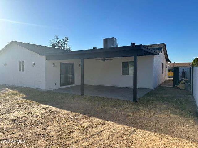 8807 W Catalina Drive, Phoenix, AZ 85037